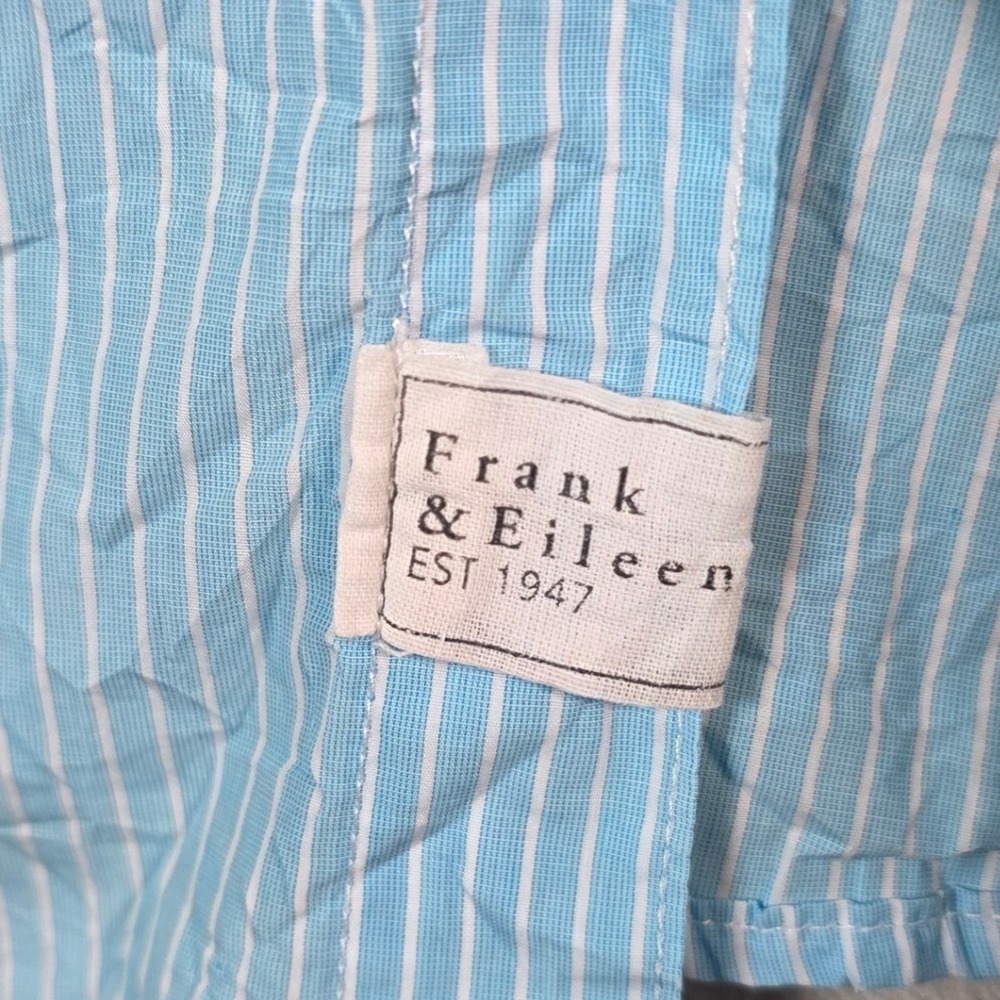 Frank & Eileen Barry Shirt Womens XL Blue White Pinstripe woven in Italy Luxury - Picture 6 of 10